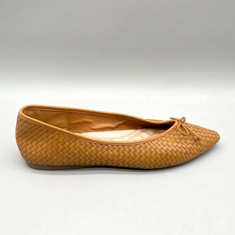 Birdies Womens 9.5 Goldfinch Pointed Toe Ballet Flats Tan Woven Raffia Preppy